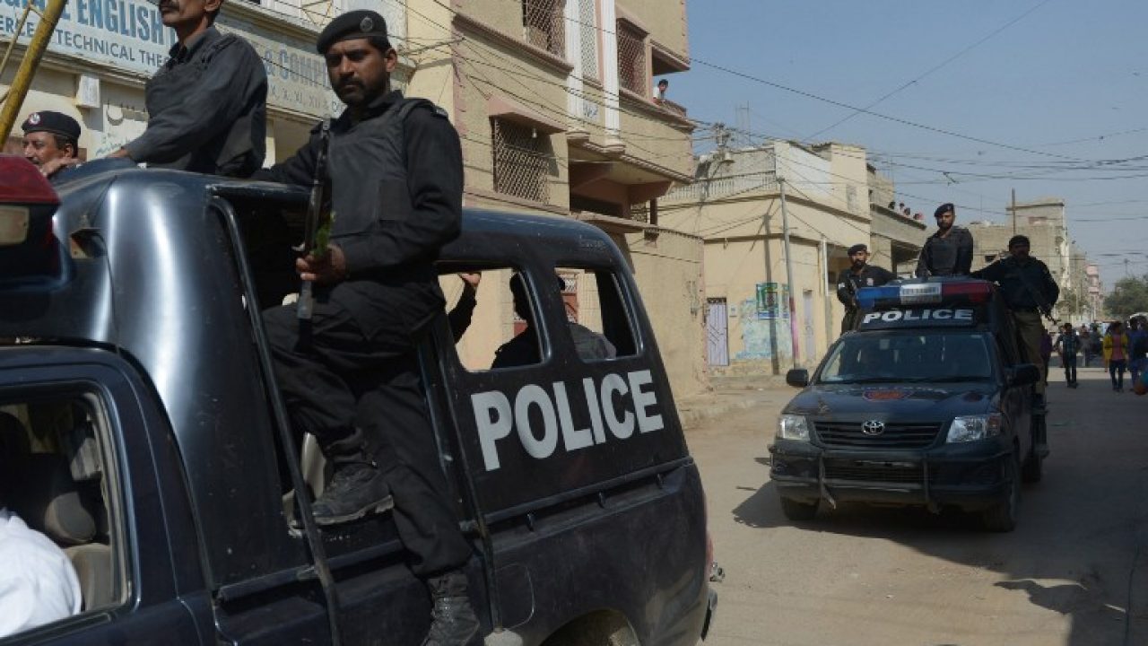 poliția din Pakistan