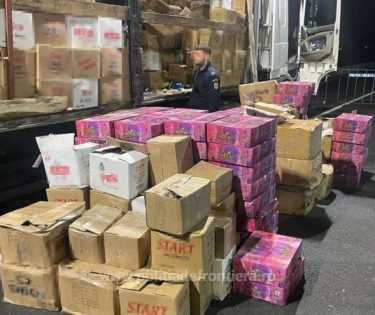 tutun și migranți