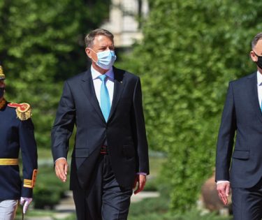 IOHANNIS SI DUDA