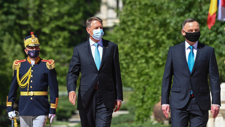 IOHANNIS SI DUDA