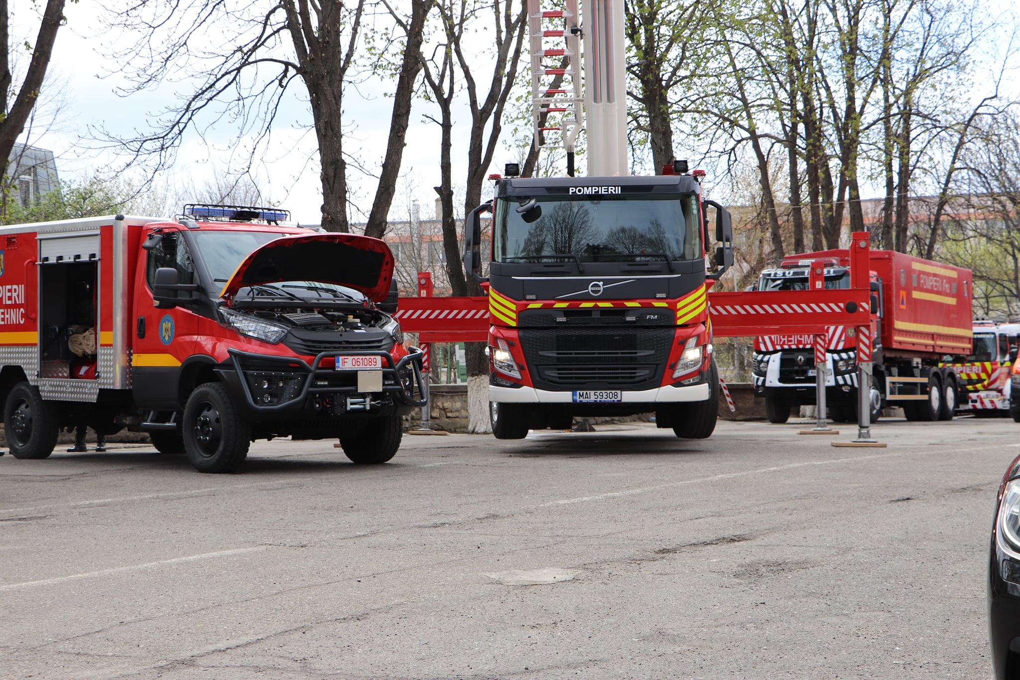 echipamente noi la ISU