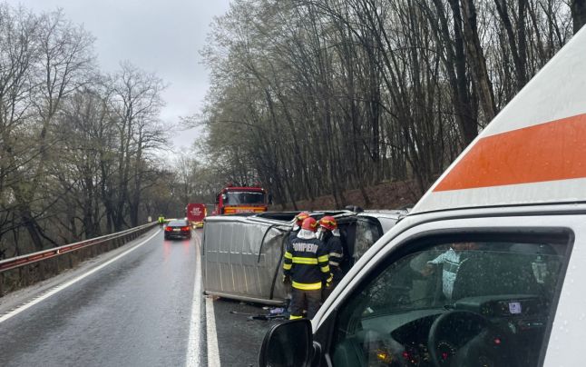 microbuz răstunat în Sibiu