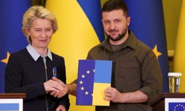 Ucraina-a-completat-chestionarul-de-aderare-la-UE