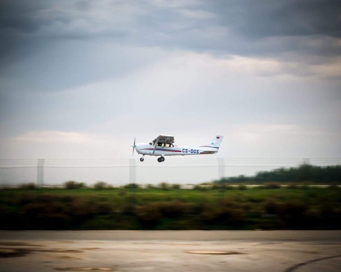 avioane care aduc ploaia