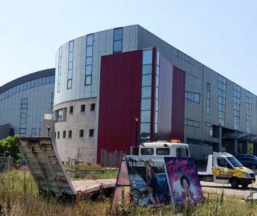 Cladirea-Centrului-Expozitional-Moldova-din-cartierul-CUG-municipiul-Iasi-