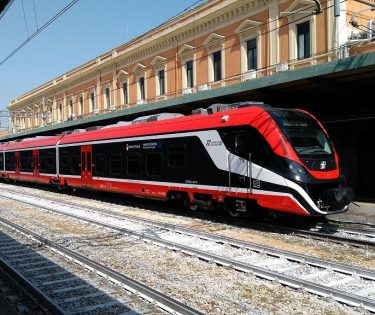 tren electric